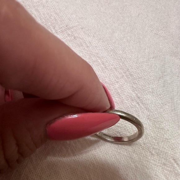 Initial “a” ring - Picture 4 of 4